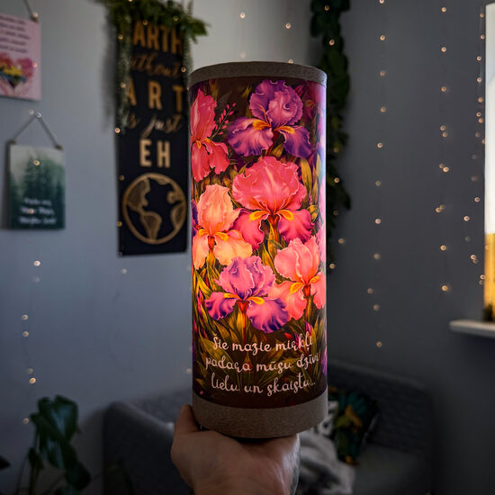 Īrisos! /25 cm augstumā/